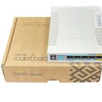 روتر بی سیم میکروتیک مدل RB951Ui-2HnD